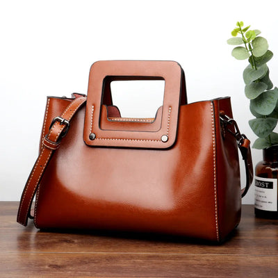 Chic Leather Crossbody Bag